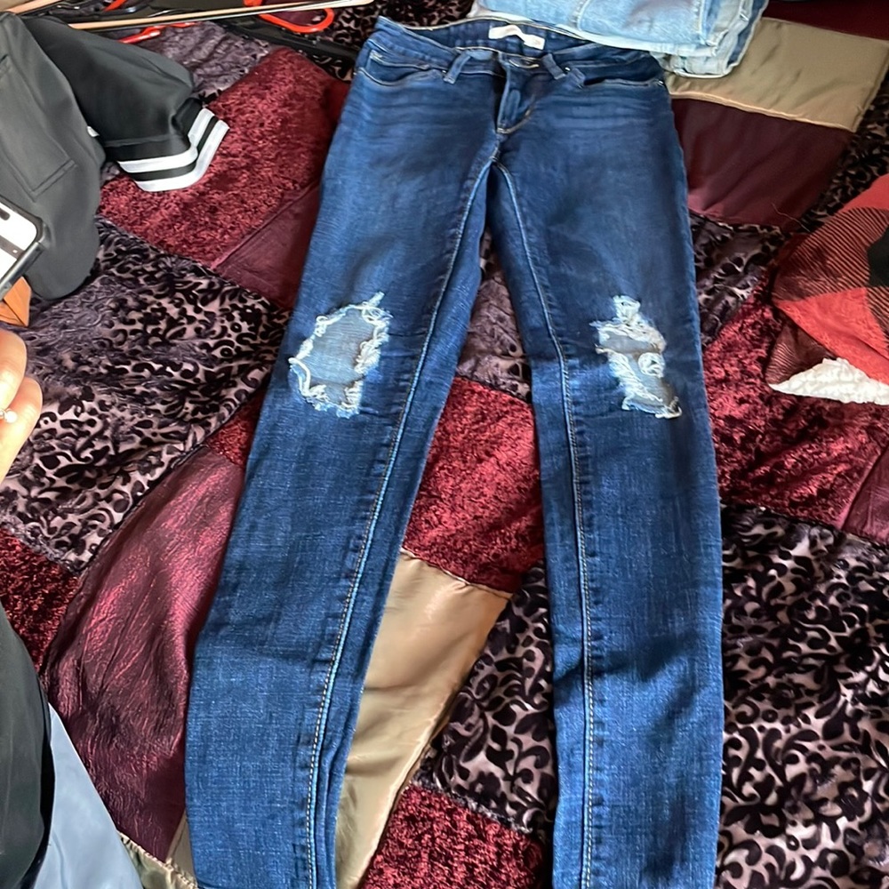 Levi skinny jeans